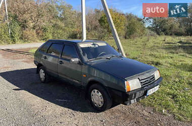 Хэтчбек ВАЗ / Lada 2109 2005 в Хмельницком