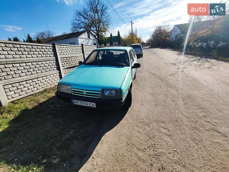 Хетчбек ВАЗ / Lada 2109 1997 в Бершаді
