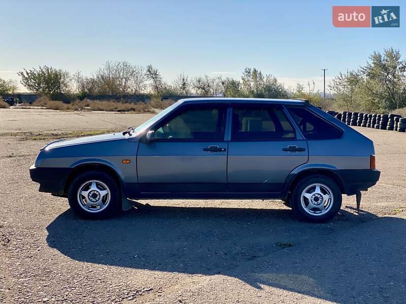 Хэтчбек ВАЗ / Lada 2109 2007 в Одессе