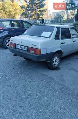 Хэтчбек ВАЗ / Lada 2109 2005 в Ужгороде