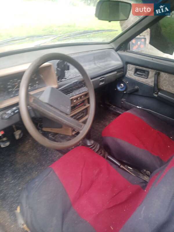 Хэтчбек ВАЗ / Lada 2109 1990 в Изяславе фото 18 Хэтчбек ВАЗ / Lada 2109 1990 в Изяславе