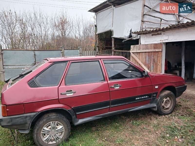 Хэтчбек ВАЗ / Lada 2109 1990 в Сумах