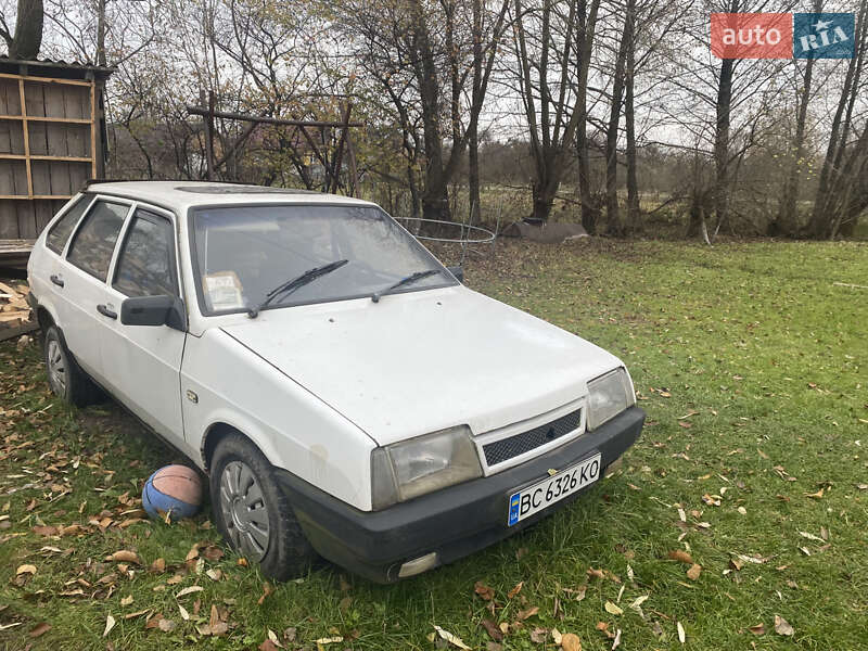 Хэтчбек ВАЗ / Lada 2109 1992 в Львове