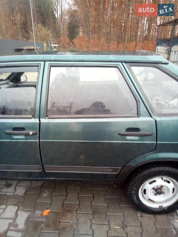 Хэтчбек ВАЗ / Lada 2109 2004 в Трускавце фото 6 Хэтчбек ВАЗ / Lada 2109 2004 в Трускавце