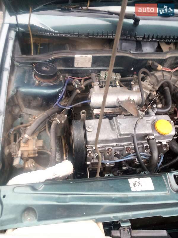 Хэтчбек ВАЗ / Lada 2109 2004 в Трускавце фото 23 Хэтчбек ВАЗ / Lada 2109 2004 в Трускавце