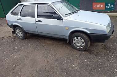 Хетчбек ВАЗ / Lada 2109 2004 в Дубні