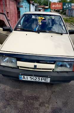 Хэтчбек ВАЗ 2109 1988 в 