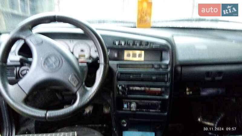 Хэтчбек ВАЗ / Lada 2109 2007 в Меденичах