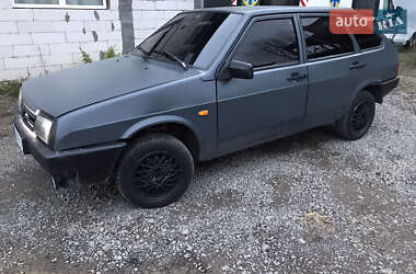 Хетчбек ВАЗ / Lada 2109 2005 в Мукачевому