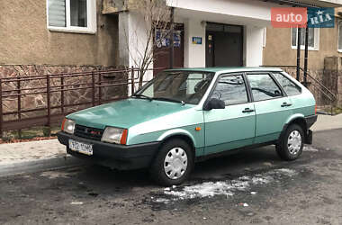 Хетчбек ВАЗ / Lada 2109 2004 в Коломиї