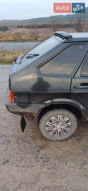 Хэтчбек ВАЗ / Lada 2109 2006 в Кременце