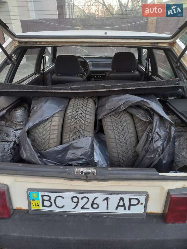 Хэтчбек ВАЗ / Lada 2109 1992 в Львове