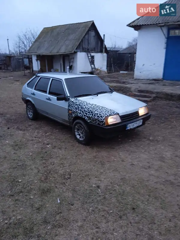 ВАЗ / Lada 2109