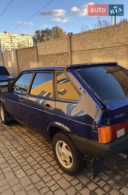 Хетчбек ВАЗ / Lada 2109 2001 в Дніпрі