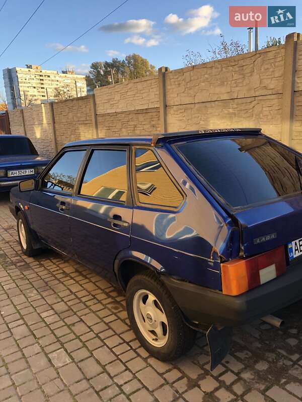 Хэтчбек ВАЗ / Lada 2109 2001 в Днепре