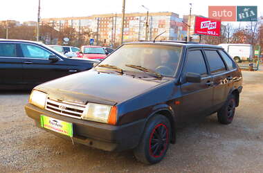 Хэтчбек ВАЗ 2109 1990 в 