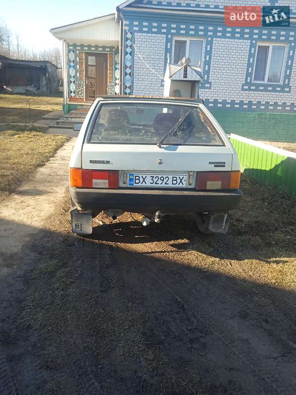 Хетчбек ВАЗ / Lada 2109 2003 в Кам'янець-Подільському