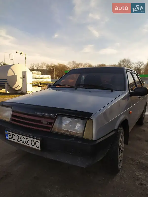 ВАЗ / Lada 2109