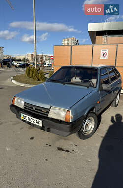 Хэтчбек ВАЗ / Lada 2109 2002 в Львове