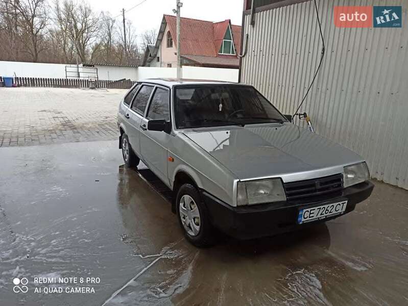 Хэтчбек ВАЗ / Lada 2109 2005 в Хотине