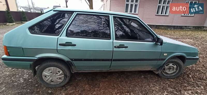 Хэтчбек ВАЗ / Lada 2109 1997 в Берегомете