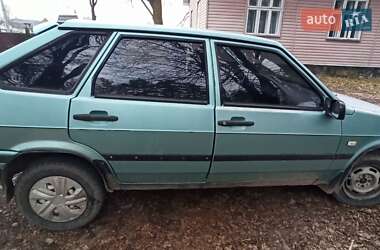Хэтчбек ВАЗ 2109 1997 в 
