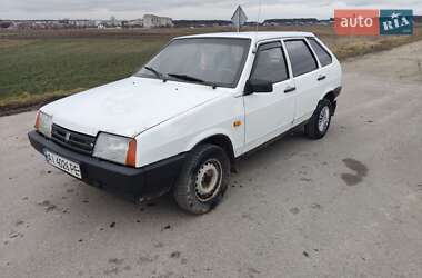 Хэтчбек ВАЗ 2109 1996 в 