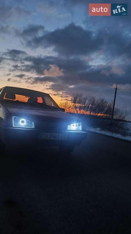 Хэтчбек ВАЗ 2109 1991 в 