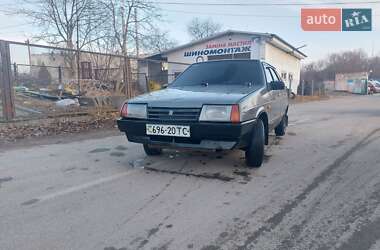 Хетчбек ВАЗ / Lada 2109 1993 в Львові