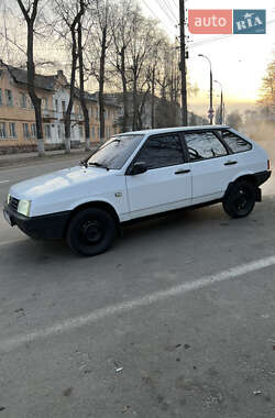 Хэтчбек ВАЗ 2109 1992 в 