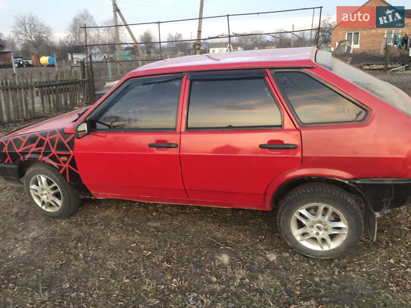 Хэтчбек ВАЗ / Lada 2109 1992 в Луцке