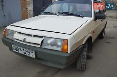 Хэтчбек ВАЗ / Lada 2109 1990 в Виннице