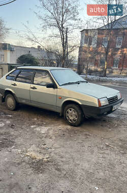 Хетчбек ВАЗ / Lada 2109 2002 в Дніпрі