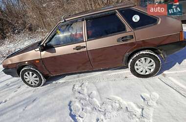 Хетчбек ВАЗ / Lada 2109 1995 в Житомирі