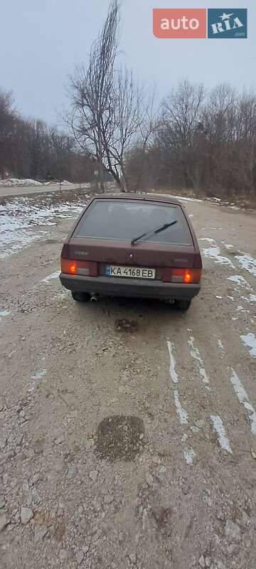 Хэтчбек ВАЗ / Lada 2109 2006 в Корсуне-Шевченковском