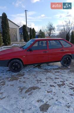 Хэтчбек ВАЗ / Lada 2109 1995 в Песчаном