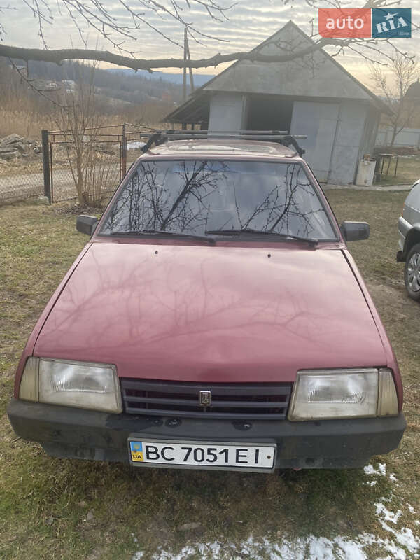 Хэтчбек ВАЗ 2109 1989 в 
