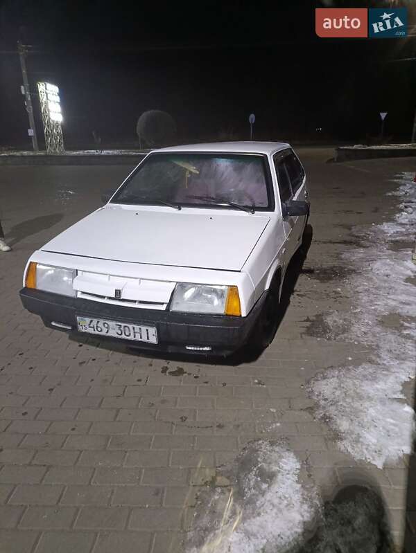 Хэтчбек ВАЗ / Lada 2109 1986 в Смеле
