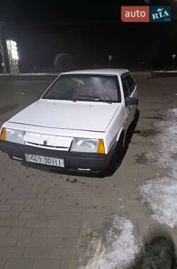 Хэтчбек ВАЗ 2109 1986 в 