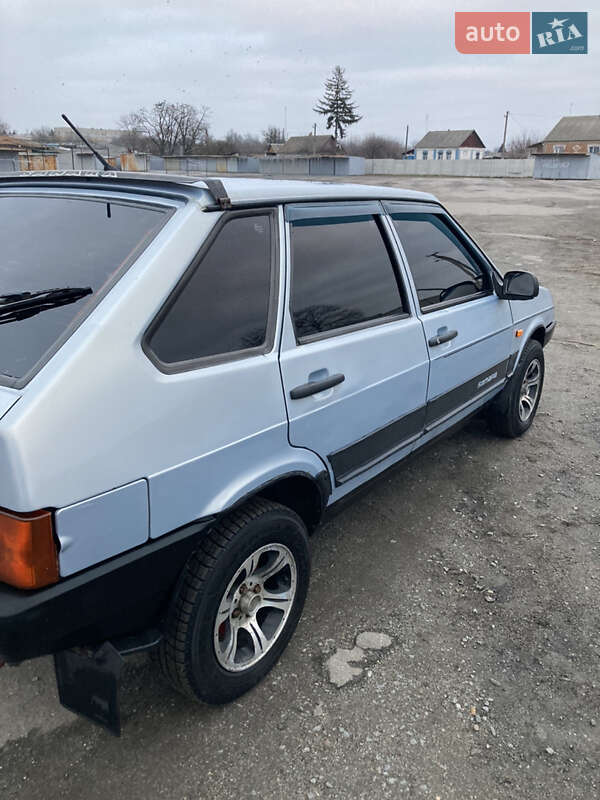 Хэтчбек ВАЗ / Lada 2109 2004 в Любаре