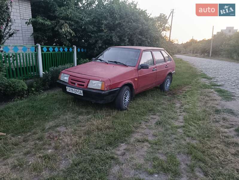 Хэтчбек ВАЗ / Lada 2109 1989 в Кропивницком