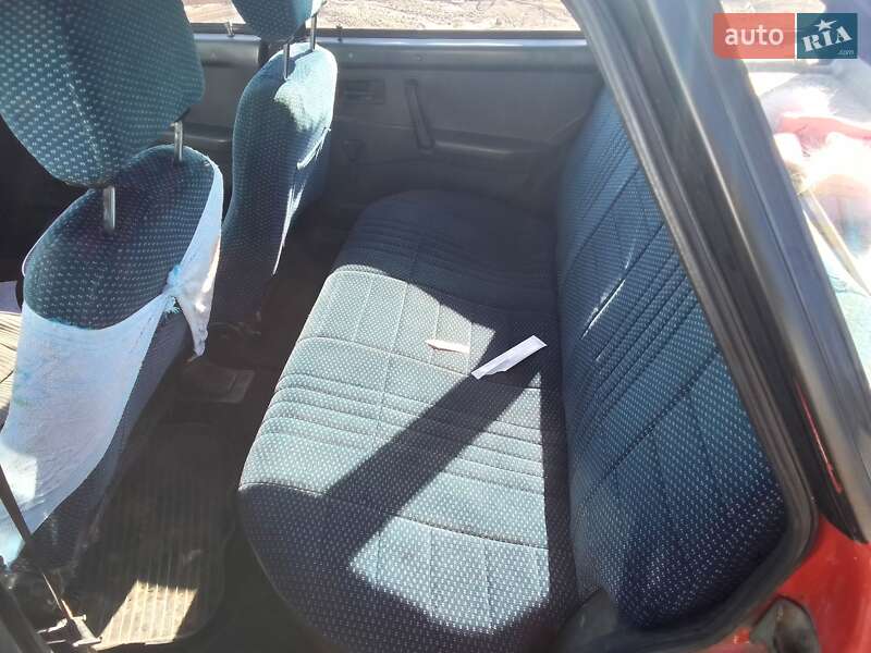 Хэтчбек ВАЗ / Lada 2109 1995 в Житомире