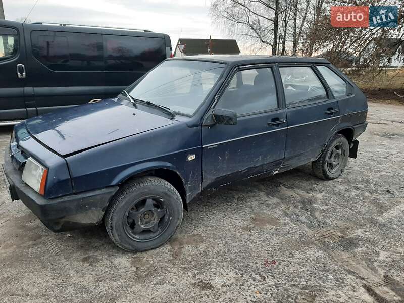 Хэтчбек ВАЗ / Lada 2109 1989 в Любомле фото 3 Хэтчбек ВАЗ / Lada 2109 1989 в Любомле