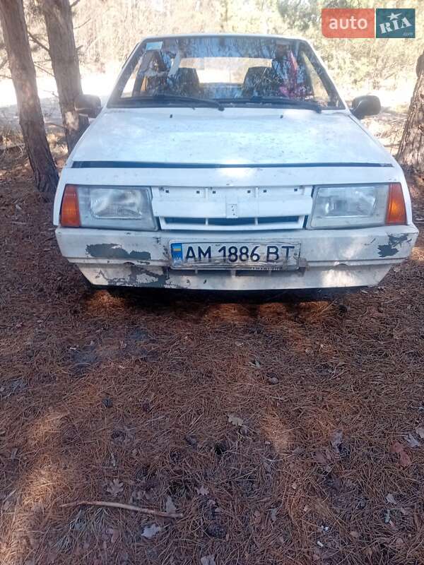 Хэтчбек ВАЗ / Lada 2109 1989 в Чернигове