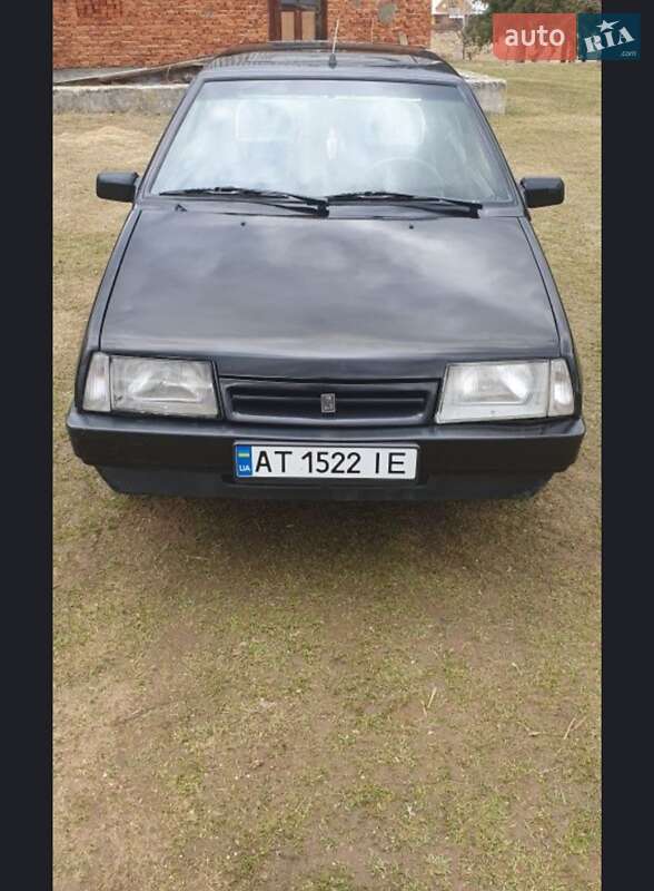 Хетчбек ВАЗ / Lada 2109 1993 в Коломиї