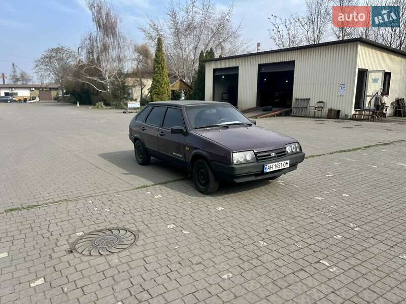 Хэтчбек ВАЗ / Lada 2109 1998 в Запорожье