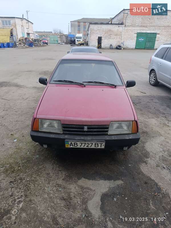 Хэтчбек ВАЗ / Lada 2109 1990 в Виннице