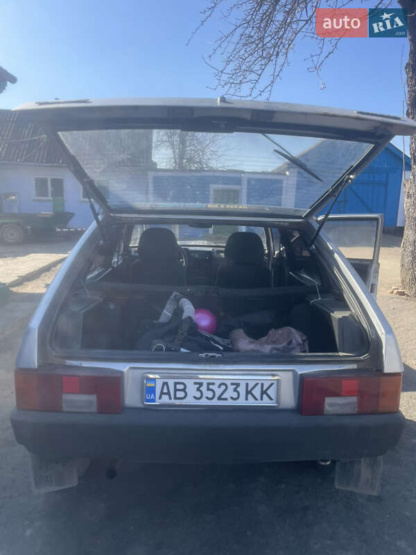 Хетчбек ВАЗ / Lada 2109 2005 в Могилів-Подільському