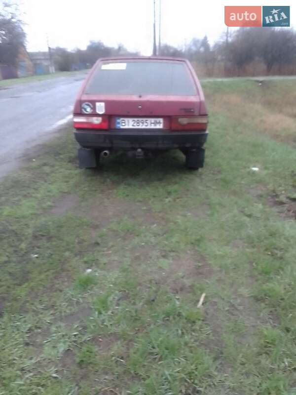 Хэтчбек ВАЗ / Lada 2109 1992 в Карловке