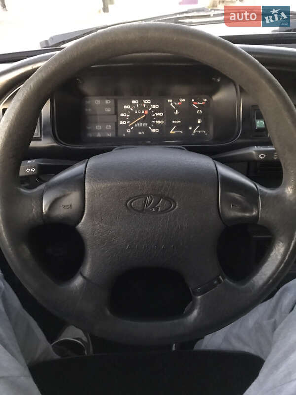 Хэтчбек ВАЗ / Lada 2109 1998 в Харькове